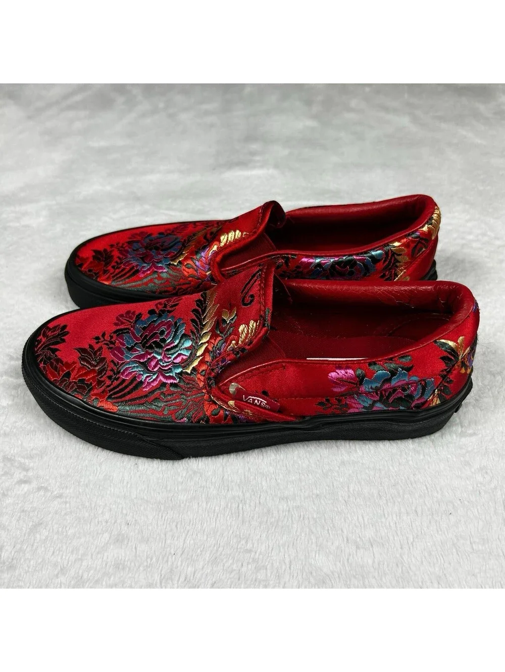 Vans Festival Satin Red/Black Classic Slip On Size Mens 3.5 Womens 5.0 New